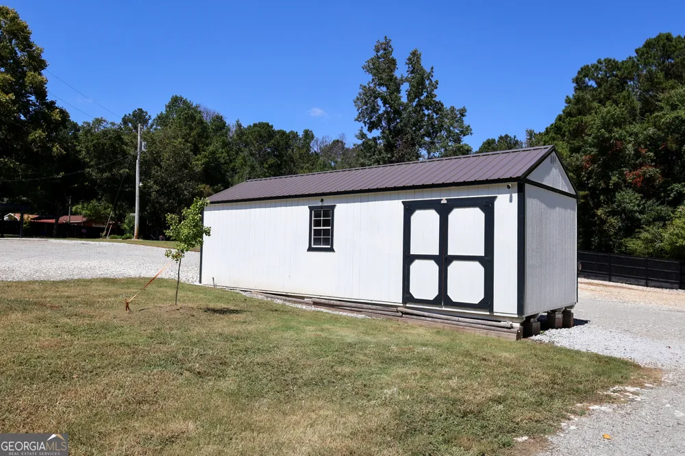 1965 Bethlehem Church RD Grantville, GA 30220