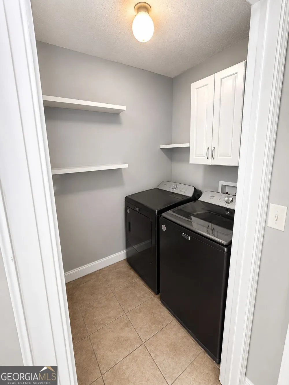 179 Parish LOOP NE Hinesville, GA 31313