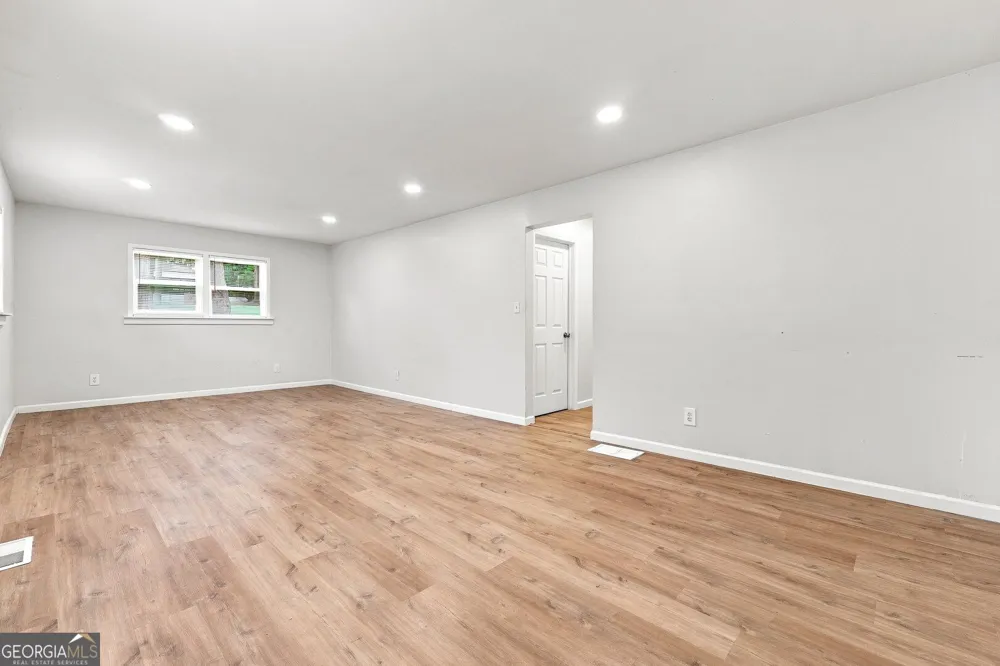 3187 Clifton Church RD SE Atlanta, GA 30316