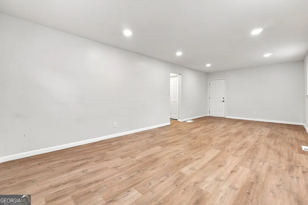 3187 Clifton Church RD SE Atlanta, GA 30316