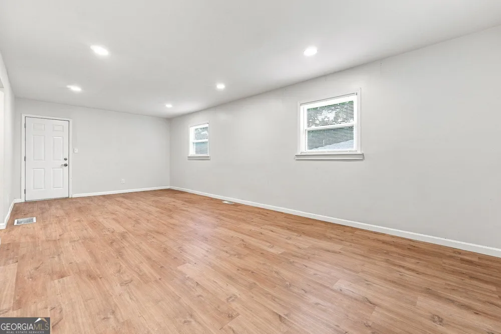 3187 Clifton Church RD SE Atlanta, GA 30316