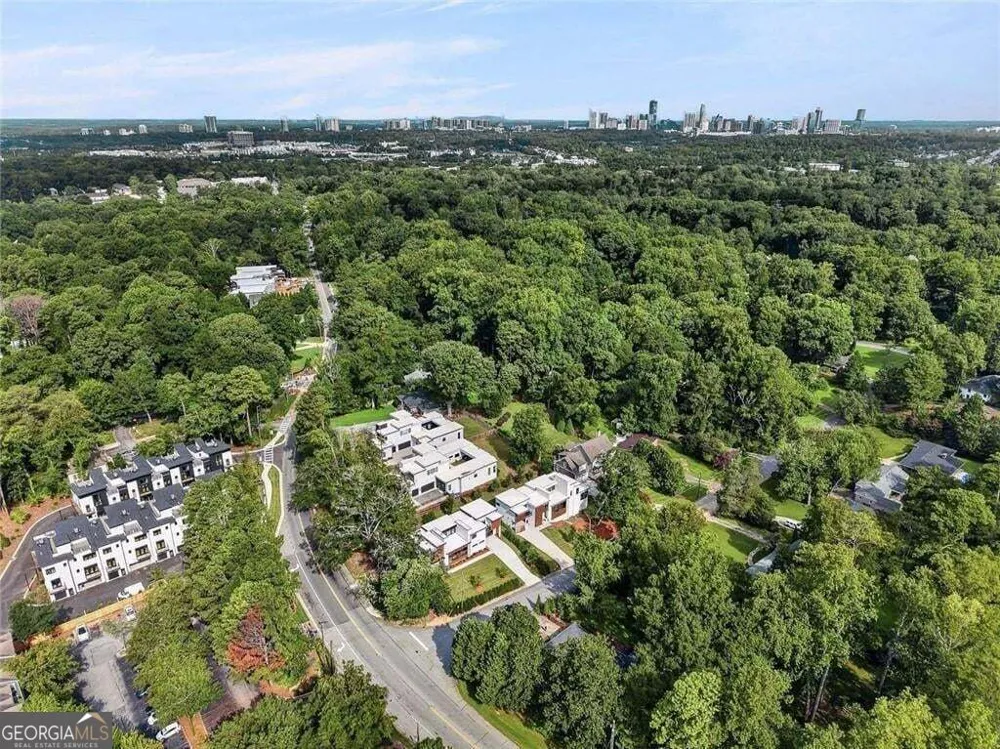 1192 Bernadette LN NE Atlanta, GA 30329