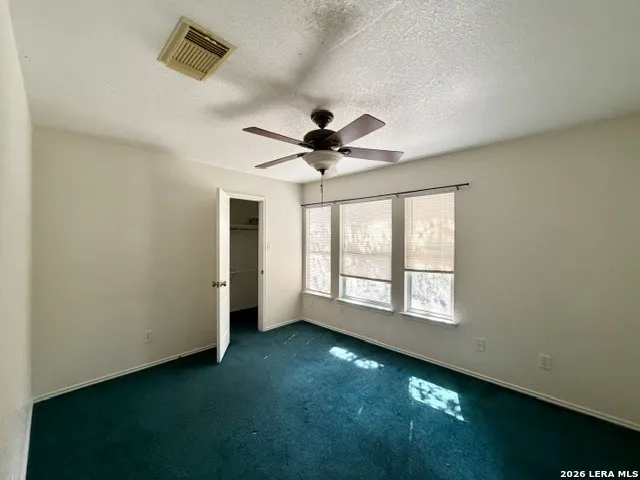 418 Diver San Antonio, TX 78253