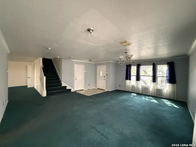 418 Diver San Antonio, TX 78253