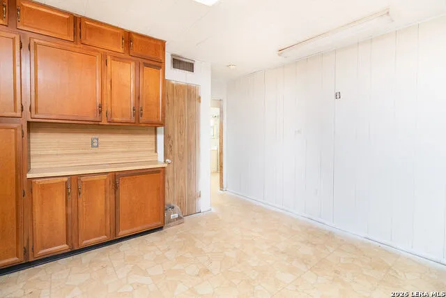 98 BELAIRE AVE San Angelo, TX 76903