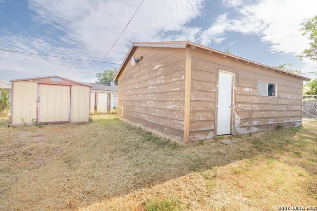 98 BELAIRE AVE San Angelo, TX 76903