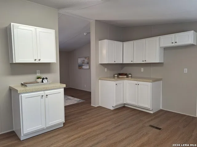 2708 Southern Breeze Hondo, TX 78861