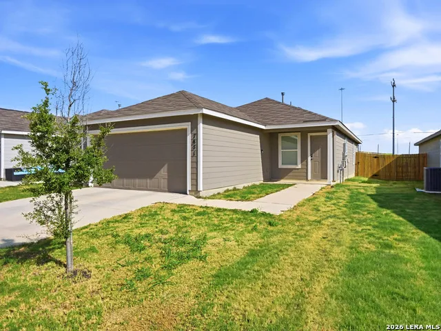 7851 NESSIE TRL San Antonio, TX 78227