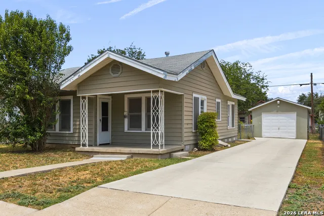 227 LINARES ST San Antonio, TX 78225