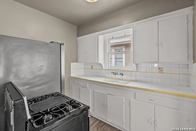 227 LINARES ST San Antonio, TX 78225
