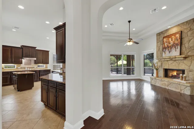 921 Santa Cruz New Braunfels, TX 78132