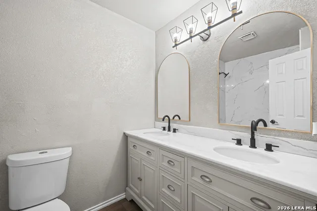 5635 Timber Star San Antonio, TX 78250