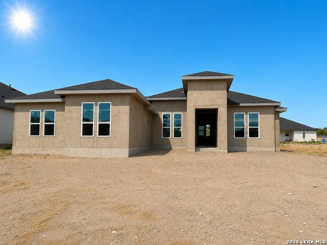 816 Ceniza Eagle Pass, TX 78852