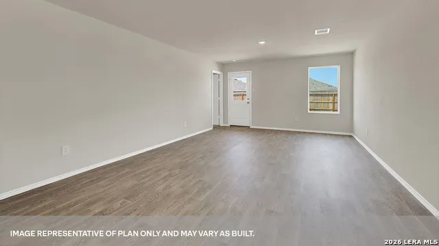 100 Samuel Drive Maxwell, TX 78656