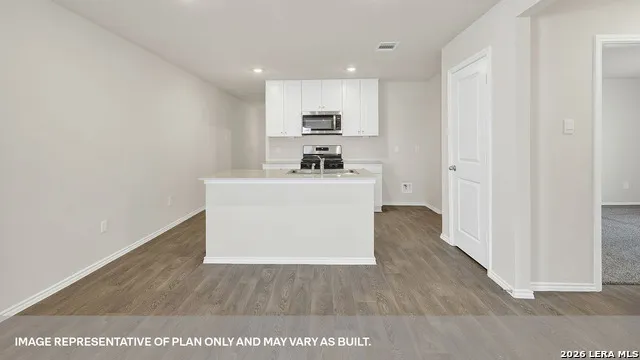 100 Samuel Drive Maxwell, TX 78656