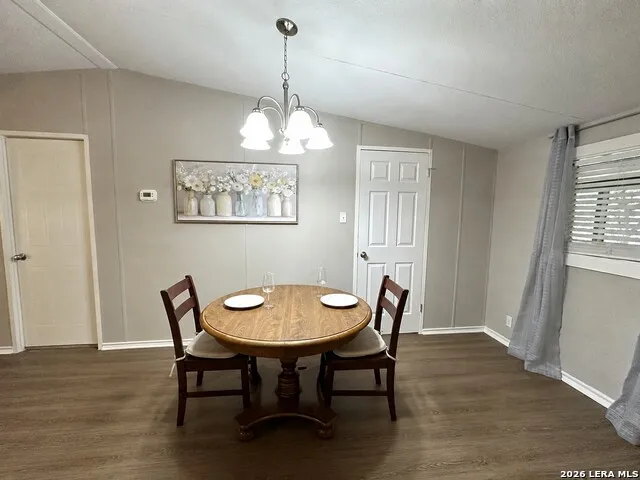 7939 WHARTONS DOCK RD Bandera, TX 78003