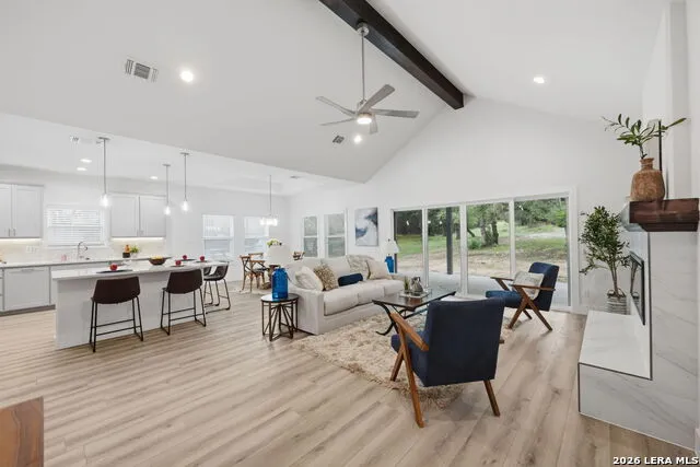 1169 Johnson Rd Canyon Lake, TX 78133
