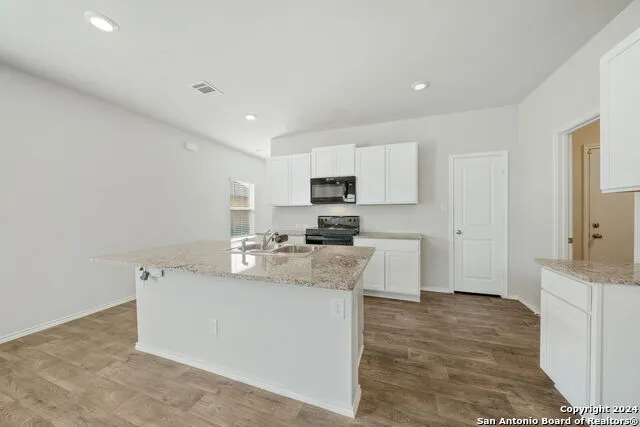 3727 PRAIRIE POND San Antonio, TX 78264
