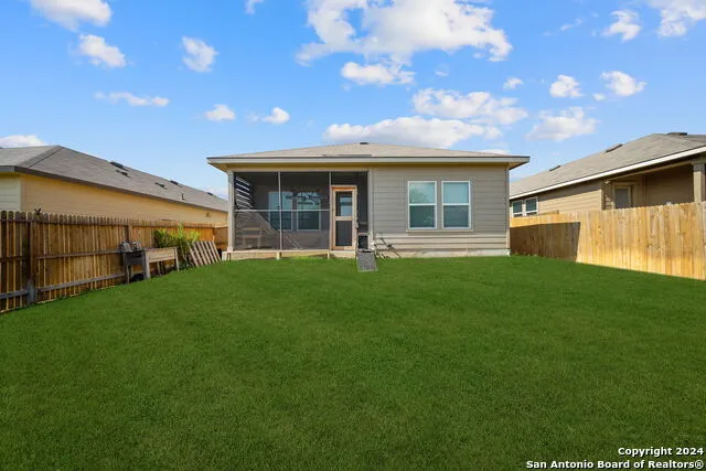 3727 PRAIRIE POND San Antonio, TX 78264
