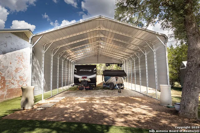341 Ringtail Canyon Lake, TX 78133
