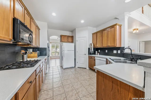1788 OAKMONT CIR New Braunfels, TX 78132