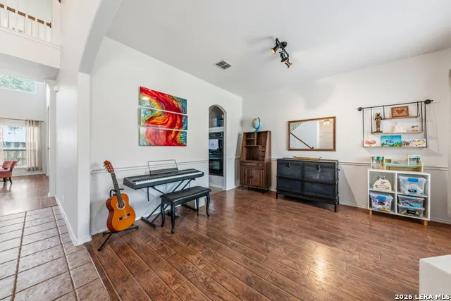 1788 OAKMONT CIR New Braunfels, TX 78132