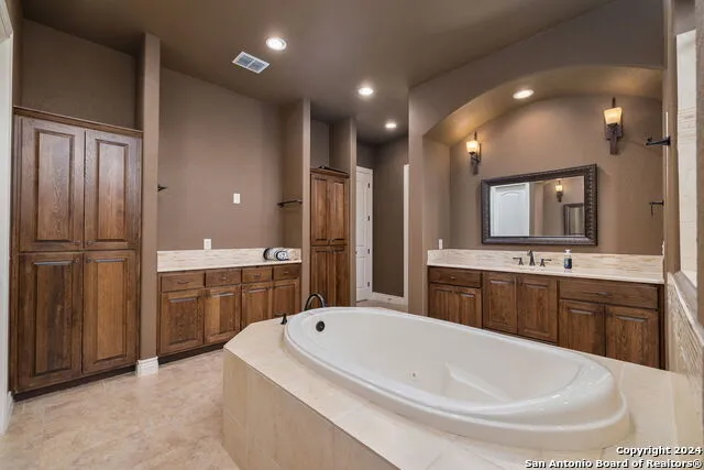 1148 Mission Way Canyon, TX 78133