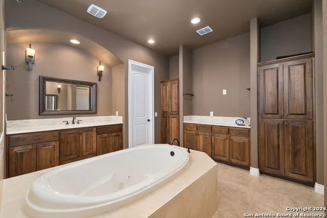 1148 Mission Way Canyon, TX 78133
