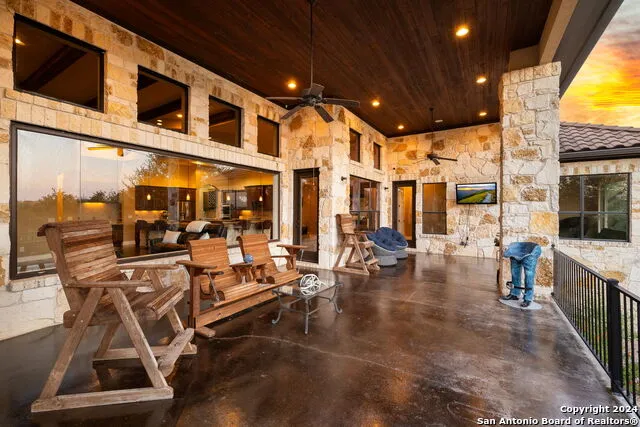 1148 Mission Way Canyon, TX 78133