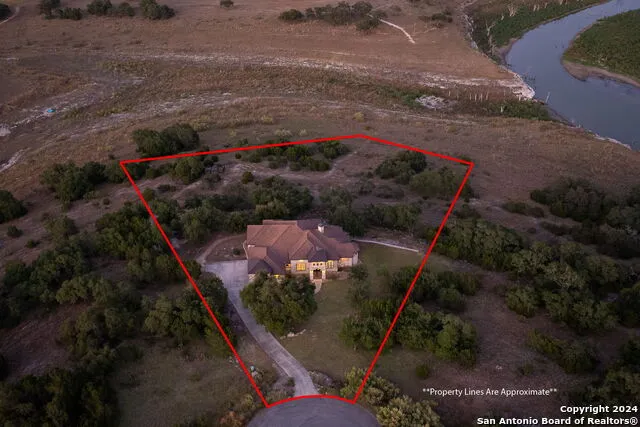 1148 Mission Way Canyon, TX 78133