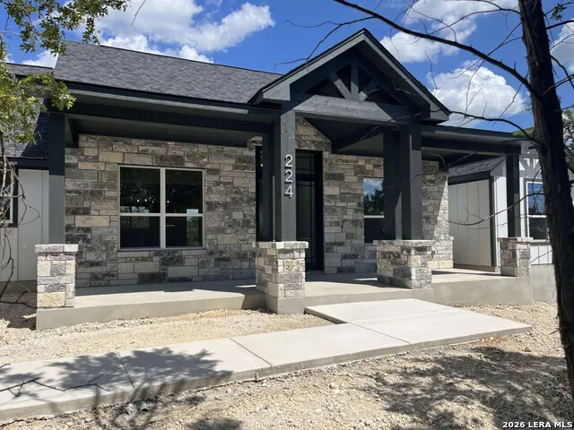 224 FREEDOM ST Fischer, TX 78623