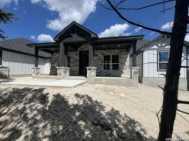 224 FREEDOM ST Fischer, TX 78623