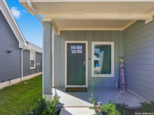 185 Gerasa Dr Uhland, TX 78640