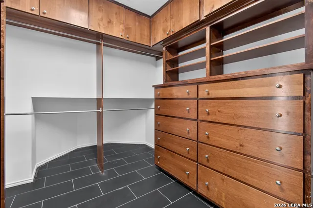 3027 HIDDEN MDW Seguin, TX 78155