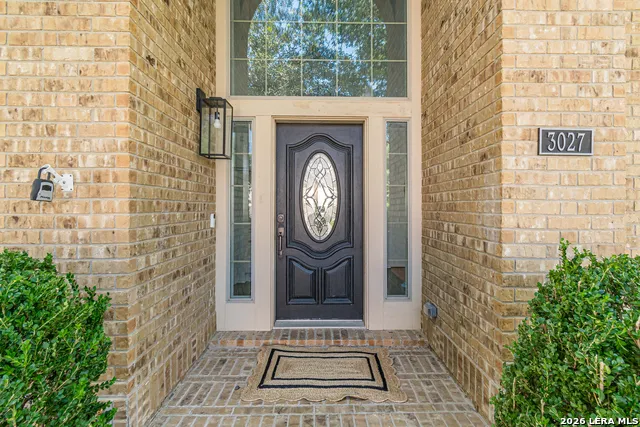 3027 HIDDEN MDW Seguin, TX 78155