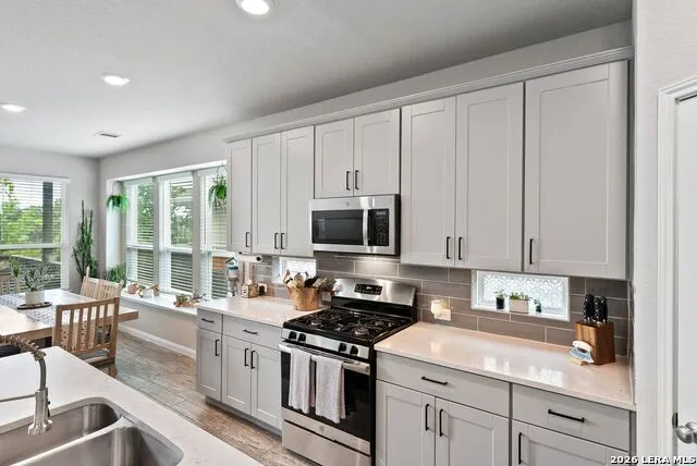 1206 Nashua Sq San Antonio, TX 78245