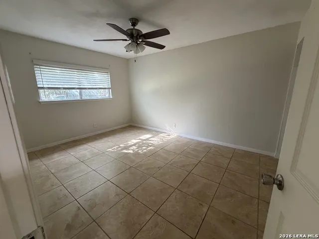 8707 Tamarisk San Antonio, TX 78240