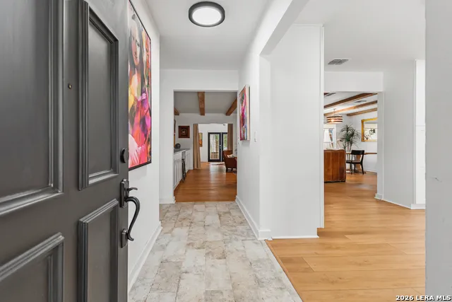 105 JACOB DR Boerne, TX 78006
