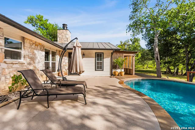 105 JACOB DR Boerne, TX 78006