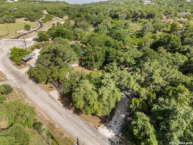 105 JACOB DR Boerne, TX 78006