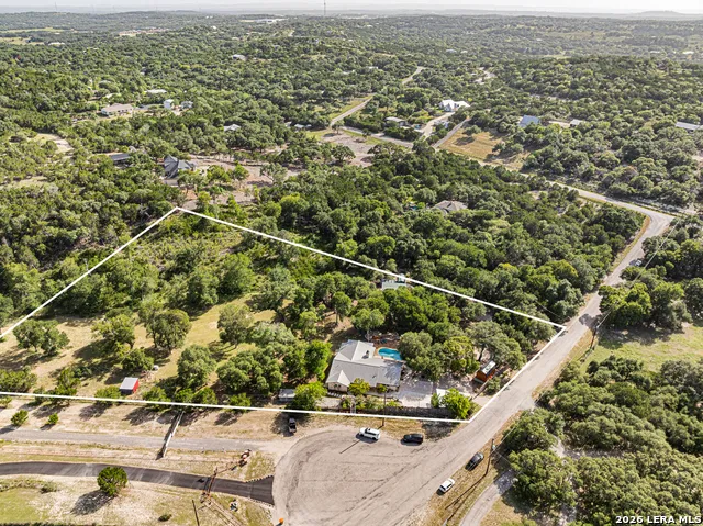105 JACOB DR Boerne, TX 78006