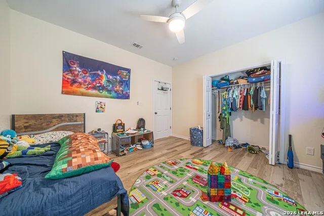 521 COUNTY ROAD 6868 E Natalia, TX 78059
