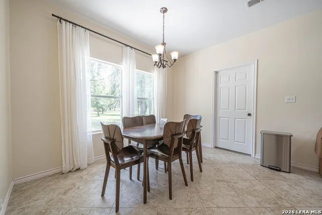 521 COUNTY ROAD 6868 E Natalia, TX 78059