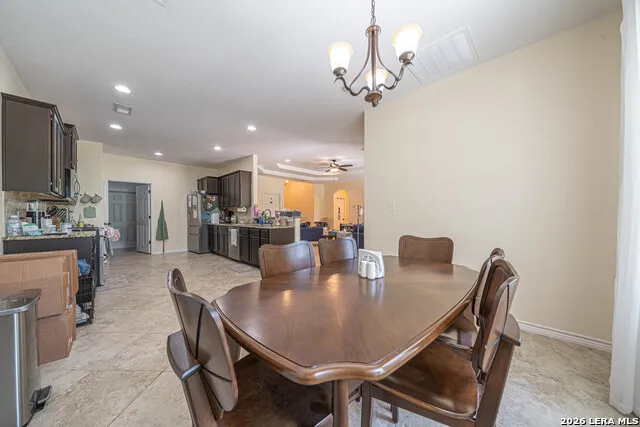 521 COUNTY ROAD 6868 E Natalia, TX 78059