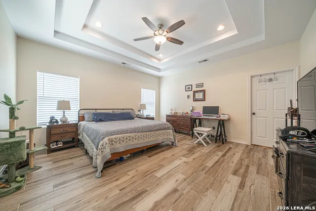 521 COUNTY ROAD 6868 E Natalia, TX 78059