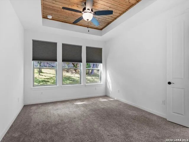 1463 Bonnyview Canyon Lake, TX 78133