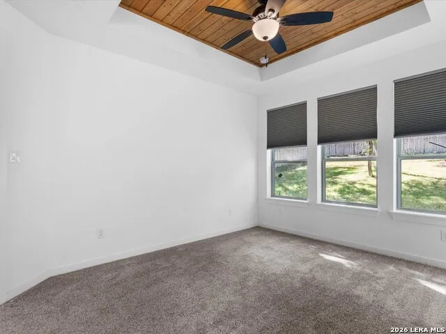 1463 Bonnyview Canyon Lake, TX 78133