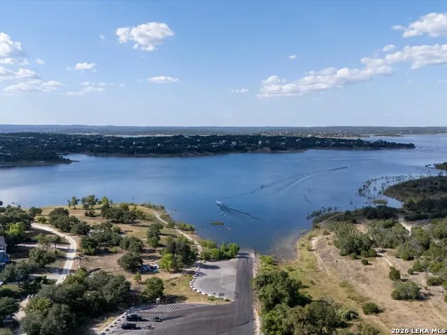 1463 Bonnyview Canyon Lake, TX 78133