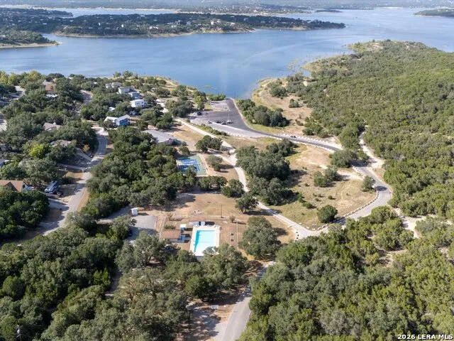 1463 Bonnyview Canyon Lake, TX 78133