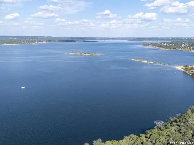 1463 Bonnyview Canyon Lake, TX 78133
